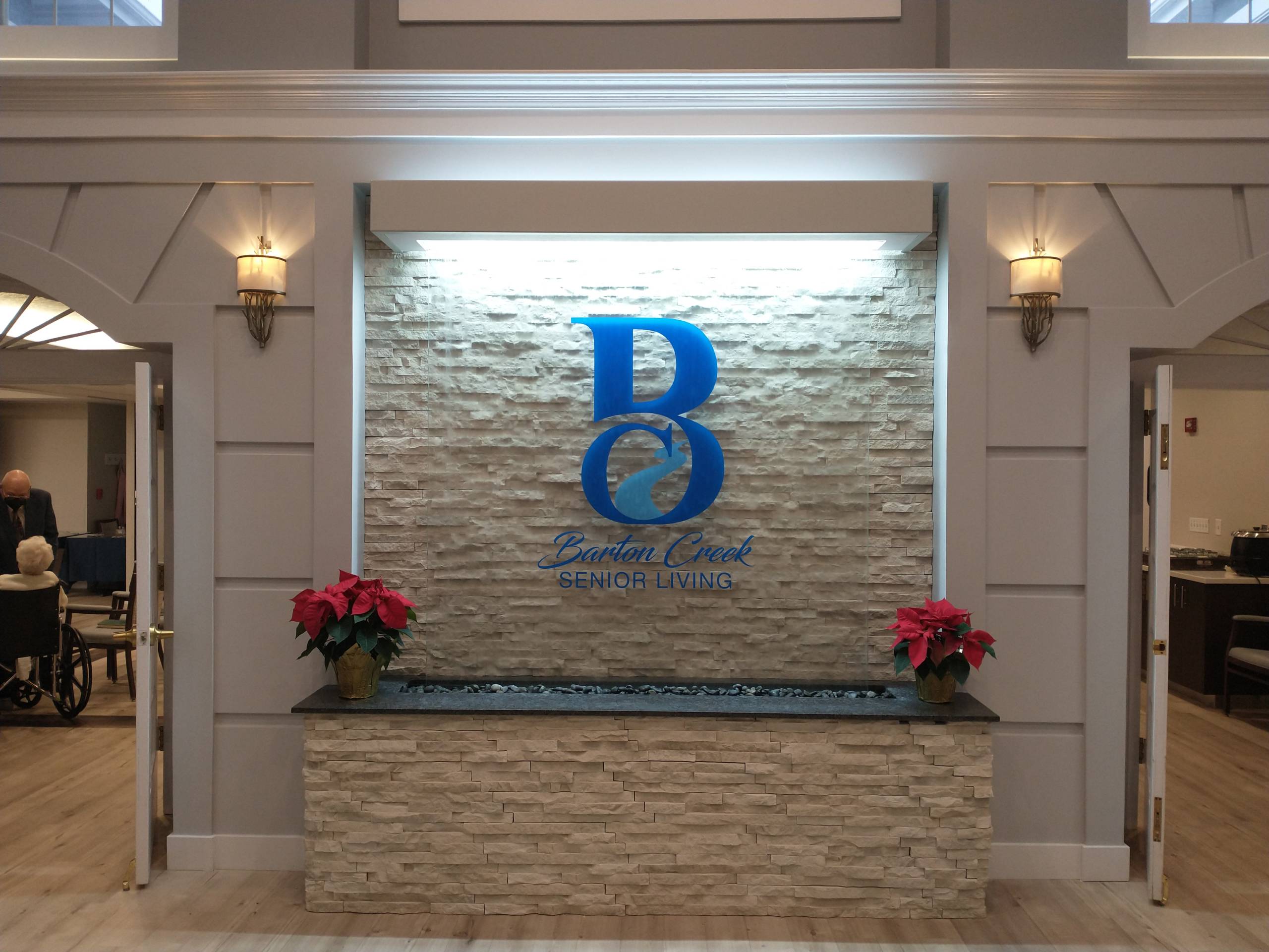 Salon lobby fountain close-up